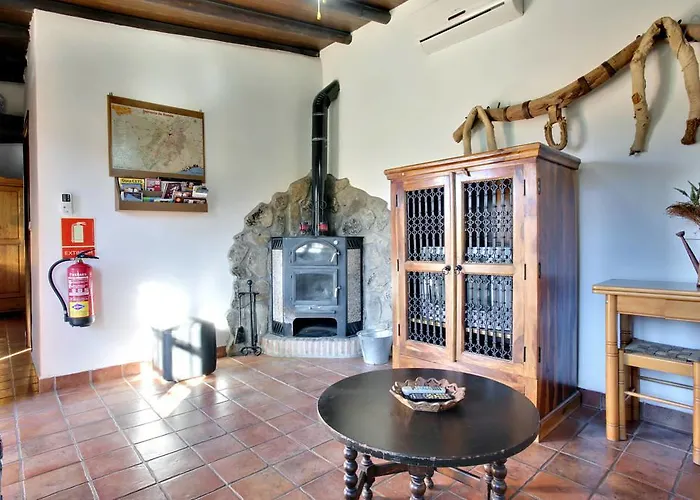 Huerta Del Tajo Casa di campagna *