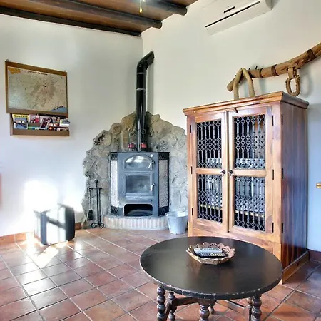 Huerta Del Tajo Casa de Campo *
